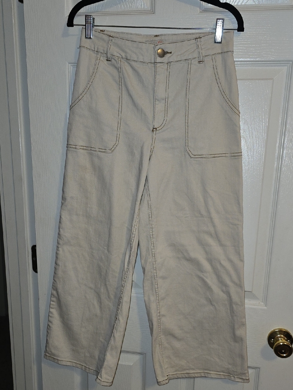 Gianni Bini Cream Pants with Orange GB Accent